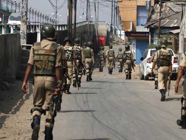 UP बस्ती : चुनावी ड्यूटी कर लौट रहे सीआरपीएफ के तीन जवानों की मौत