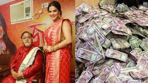 ममता बनर्जी के मंत्री हुए गिरफ्तार,ईडी ने बरामद किए 20 करोड़ 