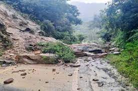 Gangotri highway : भूस्खलन लगातार जारी,बंद रहेगी आवाजाही