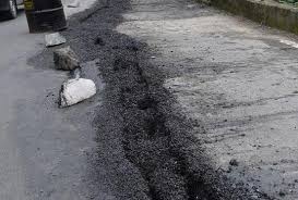 जोशीमठ के बाद अब नैनीताल में संकट,देखी गई दरारें