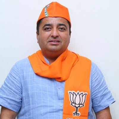 चुनावी तैयारियों के बीच भाजपा को झटका, प्रदीप सिंह वाघेला का इस्तीफ़ा