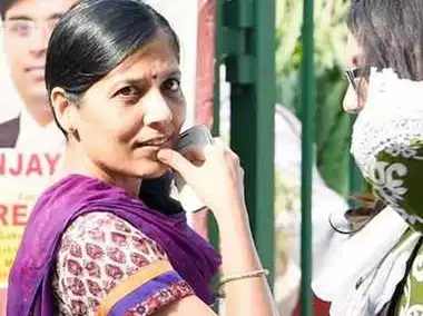 क्या जेल जाएंगीं सीएम की पत्नी ?,क्या हुआ मामला ?